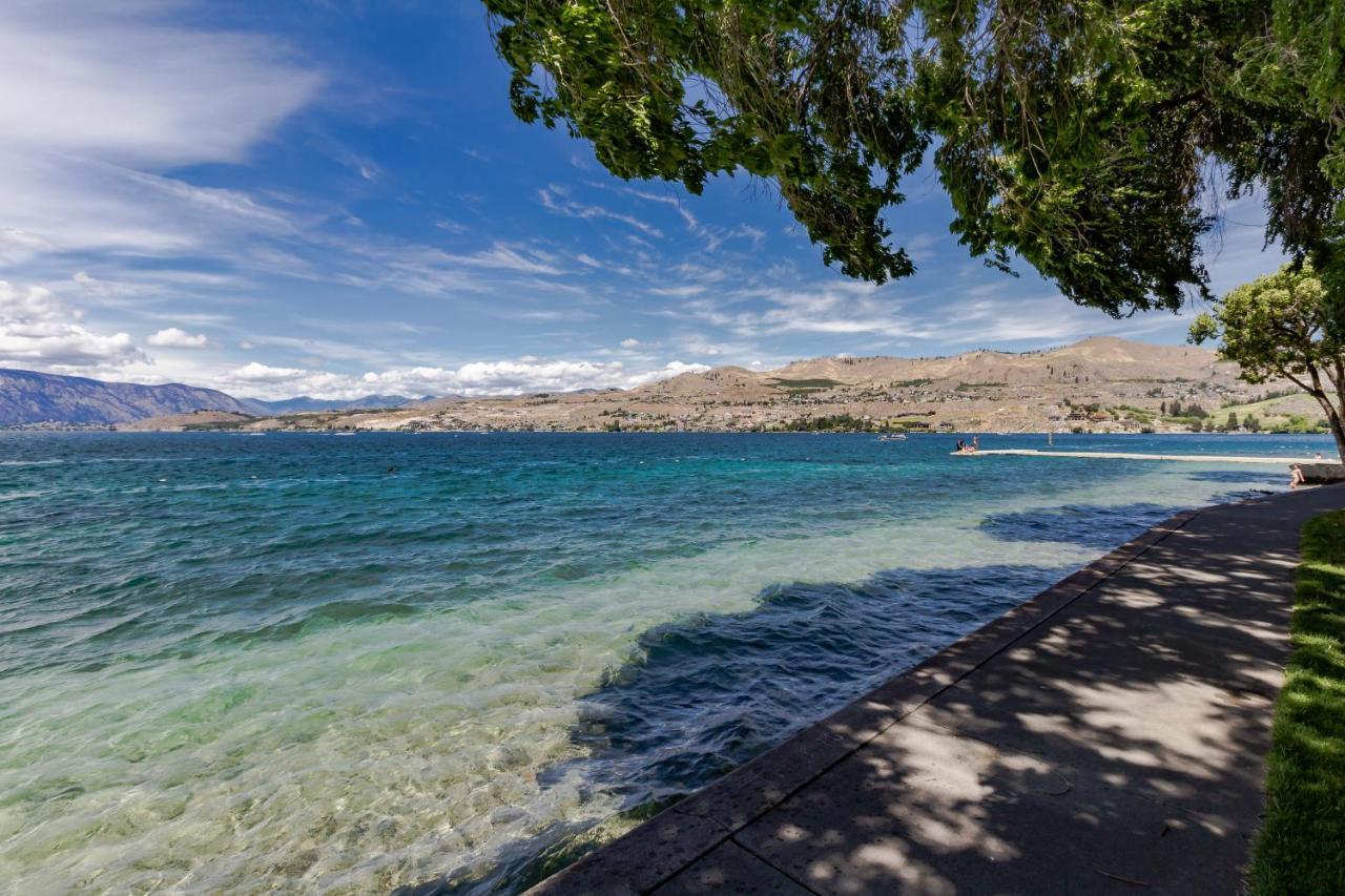 Chelan Resort Suites: Water Sunset Exterior foto